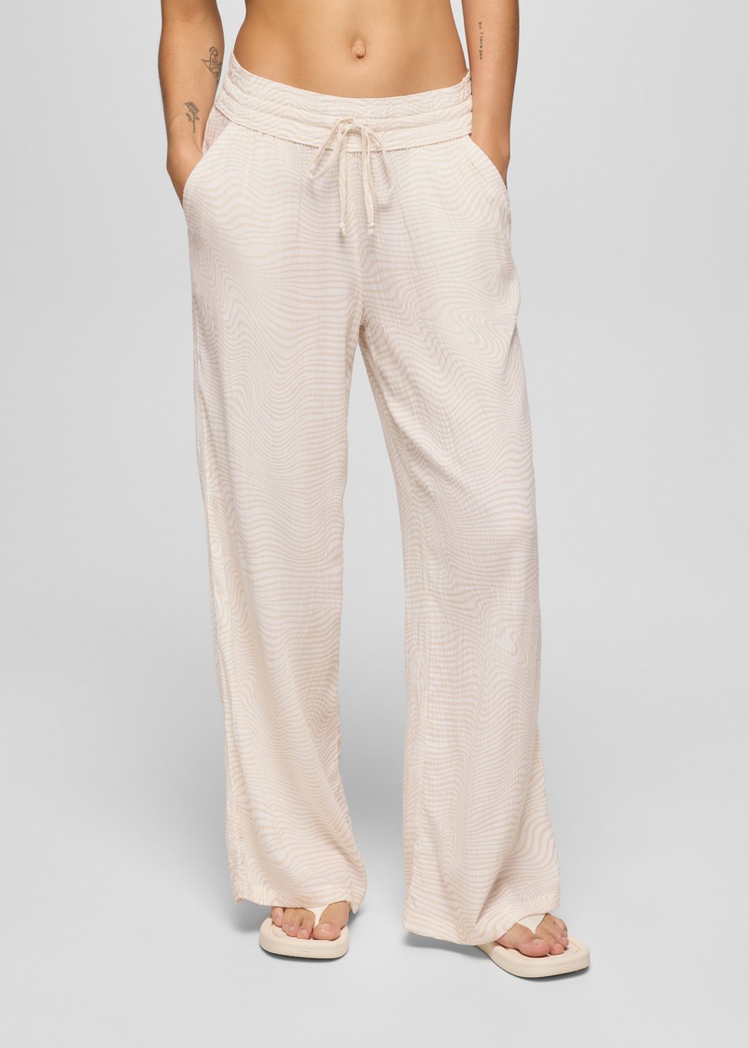 Womens prAna Fernie Beach Pant - Soft White Wavee
