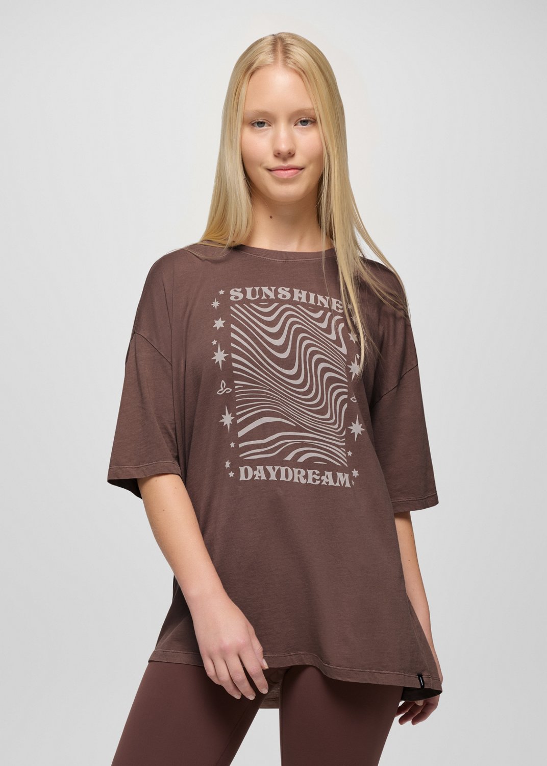 Womens prAna Everyday Graphic Oversized Tee - Carob Sunshine Daydream