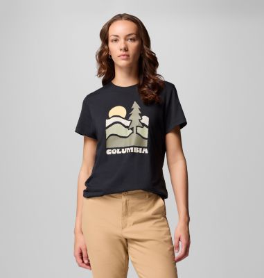 Columbia Women's Ruby Springs  Graphic Fitted Short Sleeve Shirt-