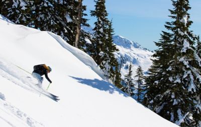 How to Choose Ski and Snowboard Base Layers & Long Underwear