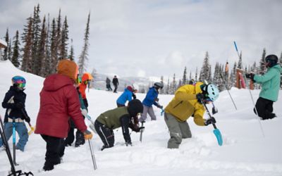 Open Mountains facilitates avalancheand rescue learning in the snowy mountains.