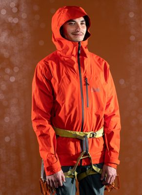 Mountain Hardwear Climbing Apparel | Mountain Hardwear Canada