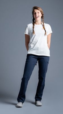Charlotte wearing the Women’s Dynama/2™ Pant in the studio