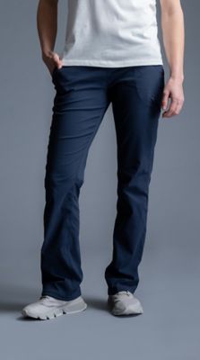 Front view of the Women’s Dynama/2™ Pant in the studio