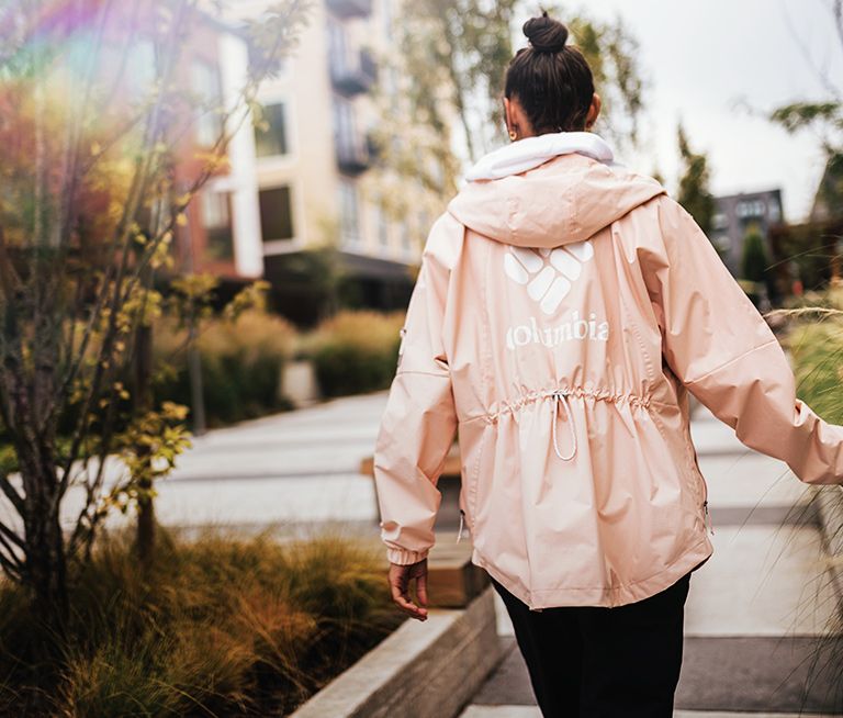 Outdoor Clothing, Outerwear & Accessories Columbia Sportswear