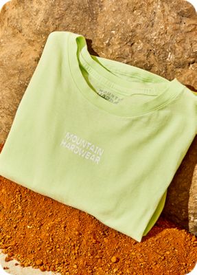Women's Logo Crop Short Sleeve
