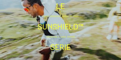 LE SUNSHIELD™ SÉRIE: COUCHE EXTENSIBLE LÉGÈRE ET AÉRÉE & PROTECTION À LARGE SPECTRE