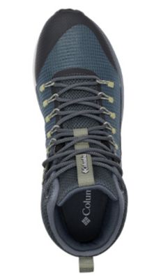 Top down view of a shoe with Navic Fit. 