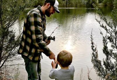 In Oregon, children young and old celebrate Father's Day by hiking