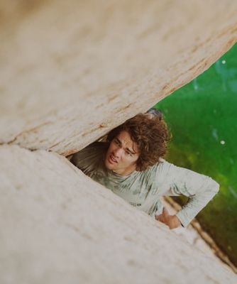 Parker Reed climbing Houseboy 5.12c
