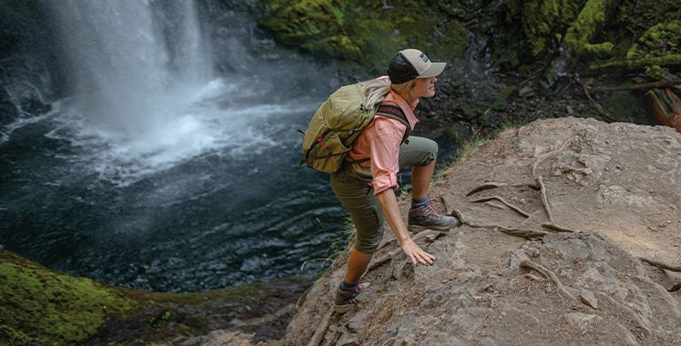 Pro tip: The ideal bushwacking pants for a winter that's wet and