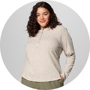 A stylish model for plus size women's clothing.