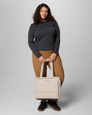 A young woman in a cool everyday outfit.
