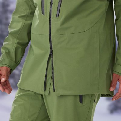 Model moving with easy thanks to the 2-way zipper.