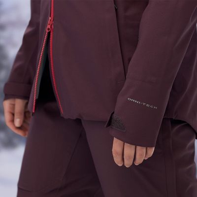 Model moving with easy thanks to the 2-way zipper.