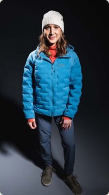 detail shots of the Women’s Stretchdown™ Hoody