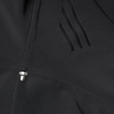 Custom venting inspired by Darth Vader’s mask