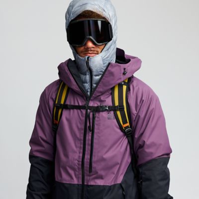 Men's resort kit.