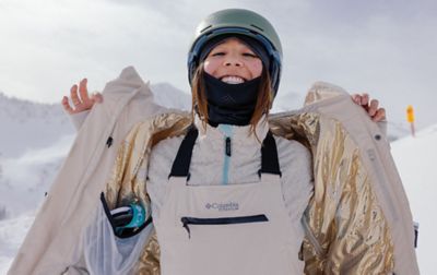 What to Wear: Skiing and Snowboarding