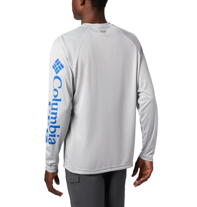 Thumbnail: Men’s PFG Terminal Tackle Long Sleeve Shirt, Color: Cool Grey, Vivid Blue Logo, image 2
