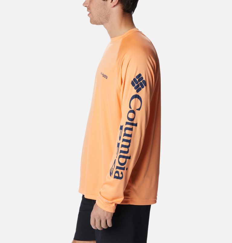 Thumbnail: Men’s PFG Terminal Tackle Long Sleeve Shirt, Color: Bright Nectar, Carbon Logo, image 3