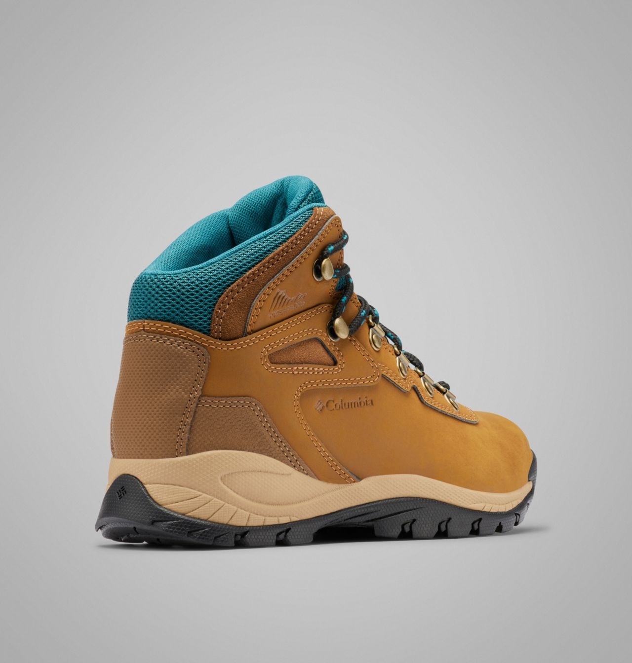 Women’s Newton Ridge™ Plus Waterproof Hiking Boot | 289 | 6 9
