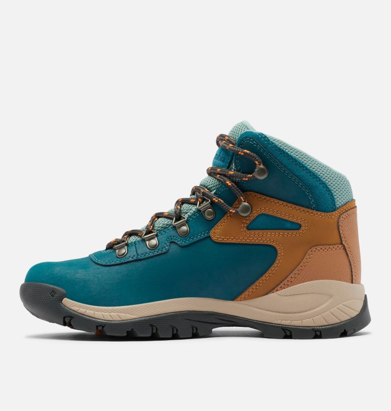 columbia women's newton ridge plus hiking boot review