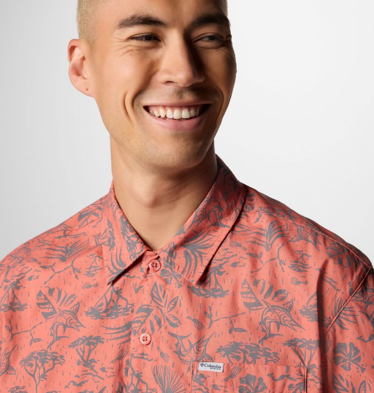 Men’s PFG Trollers Best Short Sleeve Shirt, Color: Faded Peach Marlin Chase, image 5