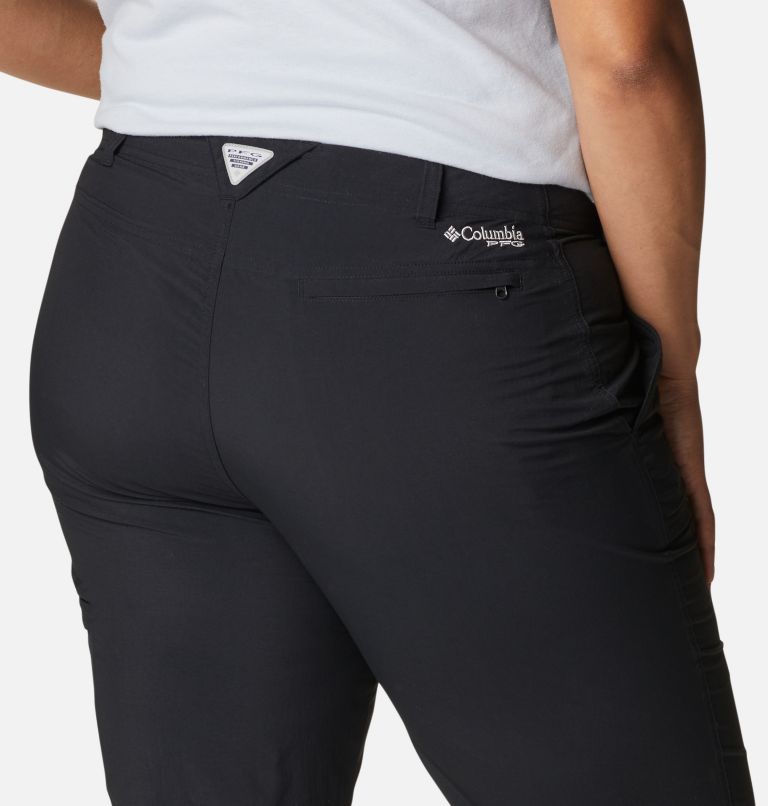 Women's PFG Aruba Roll Up Pants - Plus Size, Color: Black, image 5