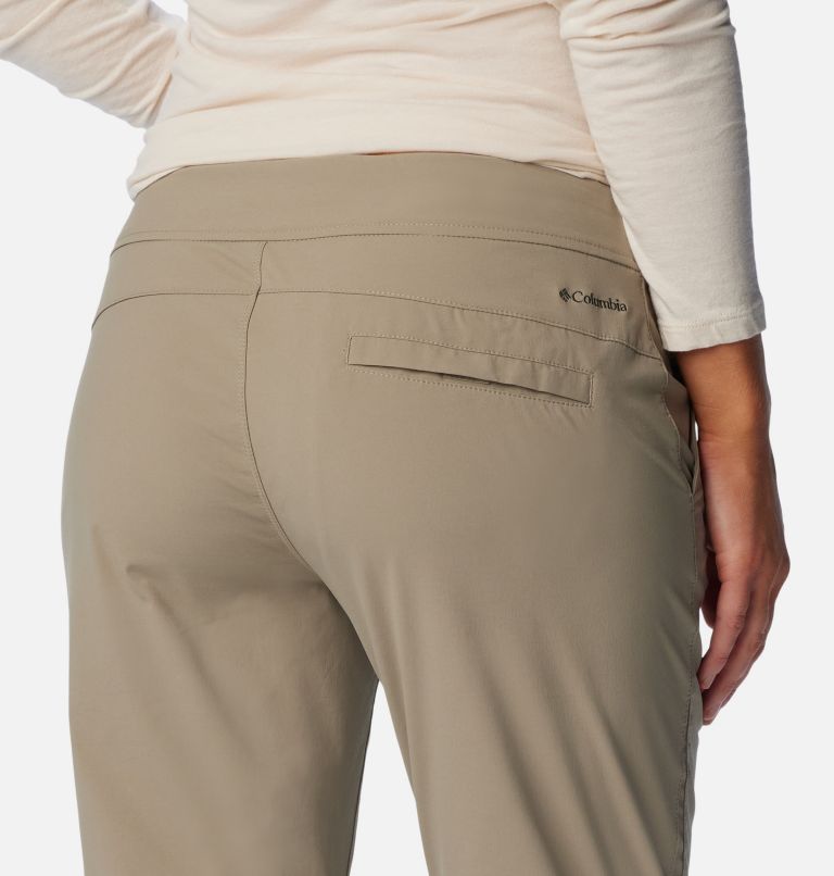 Columbia Omni-Shield Pant Outdoors Nylon Womens 4 Long Tall Stretch Khaki  Tan