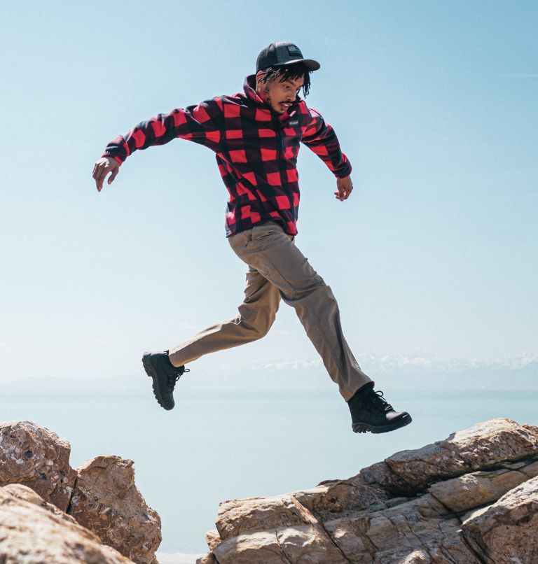 Columbia Hazte con una capa intermedia con este forro polar para hombre  Steens Mountain Snap de Columbia. En color Flint, esta prenda inspirada en  las actividades al aire libre está confeccionada con