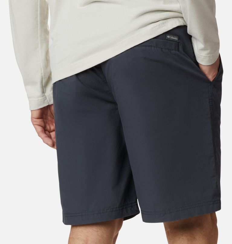 khaki columbia shorts