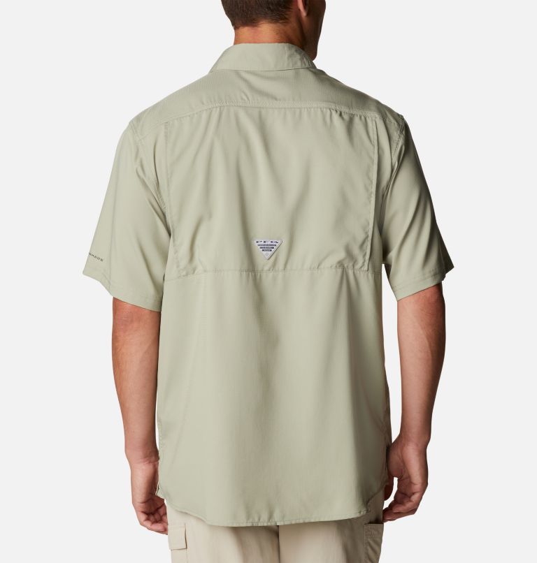 Thumbnail: Men's PFG Low Drag Offshore Short Sleeve Shirt - Tall, Color: Safari, image 2