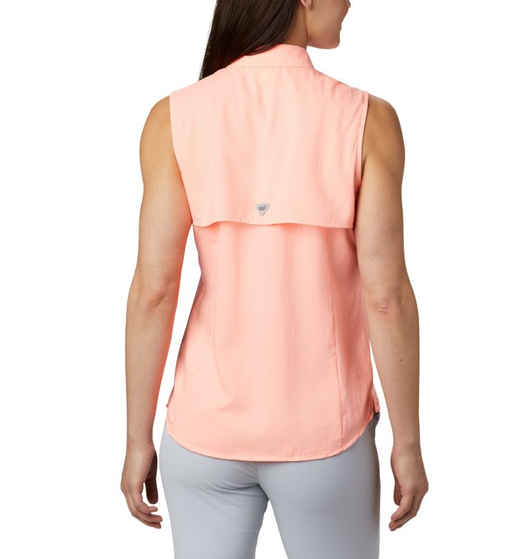 Thumbnail: Women’s PFG Tamiami Sleeveless Shirt, Color: Tiki Pink, image 2