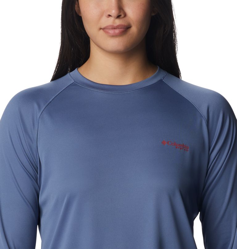 Thumbnail: Women’s PFG Tidal Tee II Long Sleeve Shirt, Color: Bluestone, Red Spark Logo, image 4