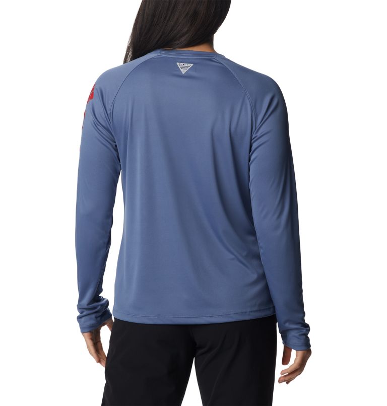 Thumbnail: Women’s PFG Tidal Tee II Long Sleeve Shirt, Color: Bluestone, Red Spark Logo, image 2