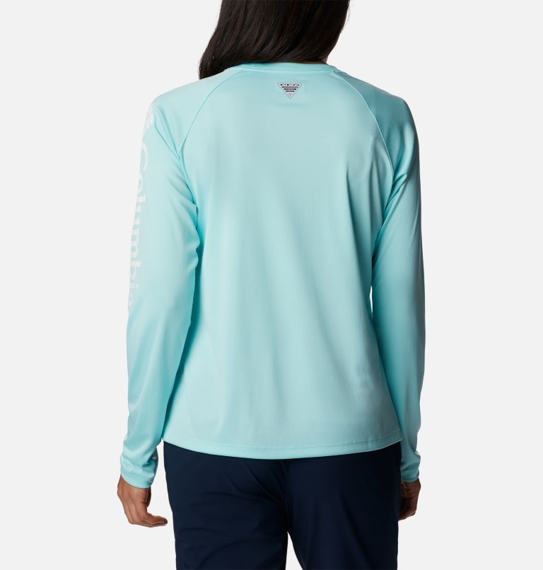 Thumbnail: Women’s PFG Tidal Tee II Long Sleeve Shirt, Color: Gulf Stream, White Logo, image 2