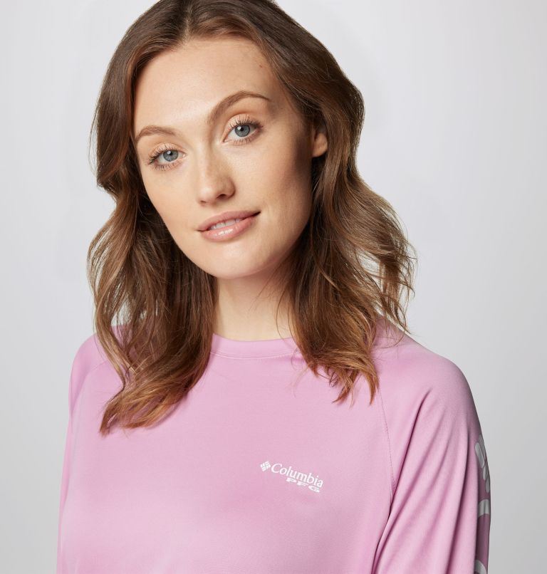 Women’s PFG Tidal Tee II Long Sleeve Shirt, Color: Minuet, Tiki Pink Logo, image 5