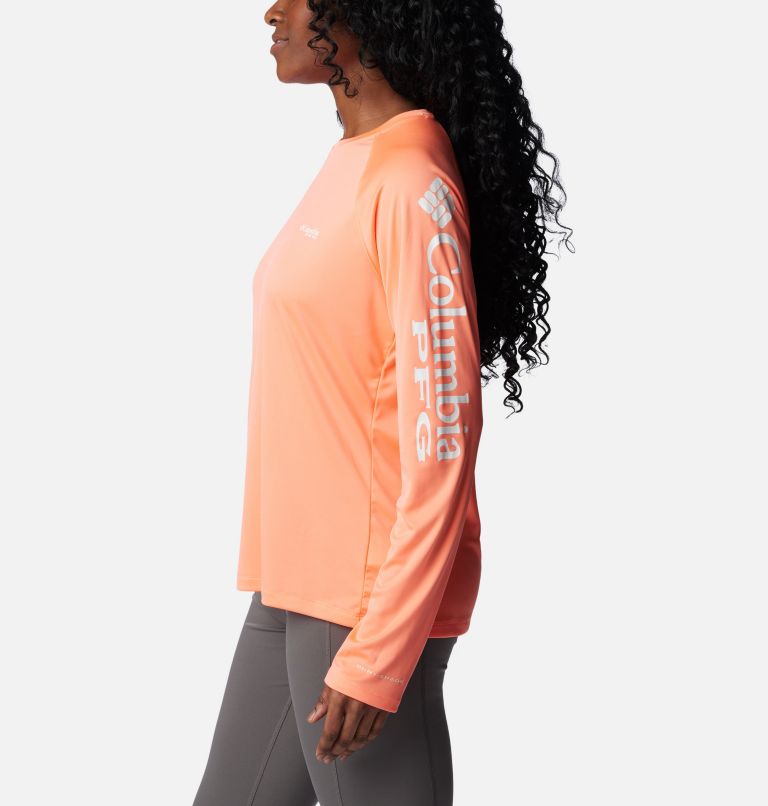 Women’s PFG Tidal Tee II Long Sleeve Shirt, Color: Coral Glow, White Logo, image 3
