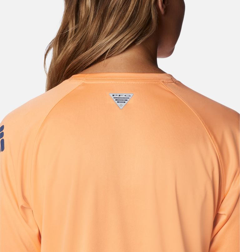 Women’s PFG Tidal Tee II Long Sleeve Shirt, Color: Bright Nectar, Carbon Logo, image 5
