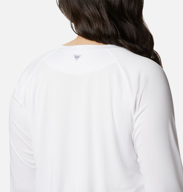 Women’s PFG Tidal Tee II Long Sleeve - Plus Size, Color: White, Cirrus Grey Logo, image 5