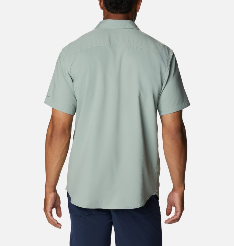 Thumbnail: Men's Utilizer II Solid Short Sleeve Shirt, Color: Niagara, image 2