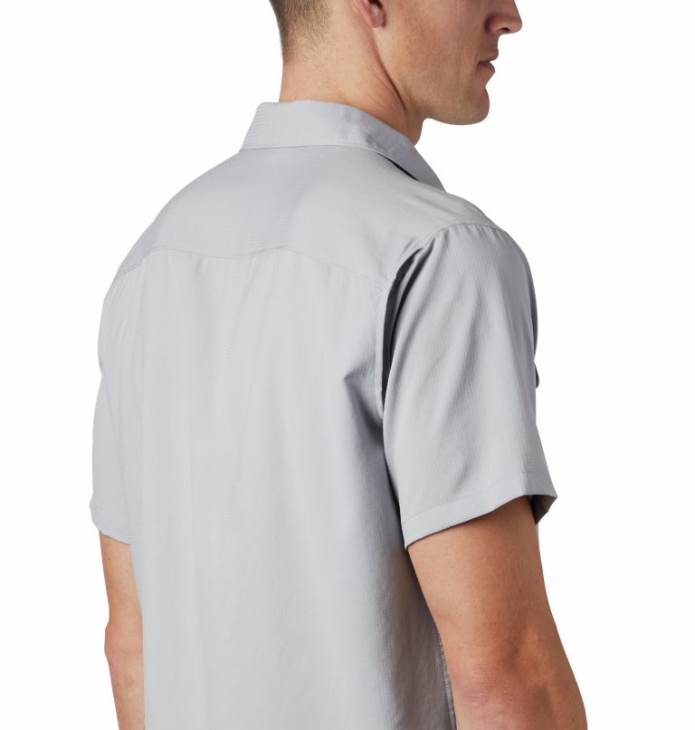 Men's Utilizer II Solid Short Sleeve Shirt, Color: Columbia Grey, image 5