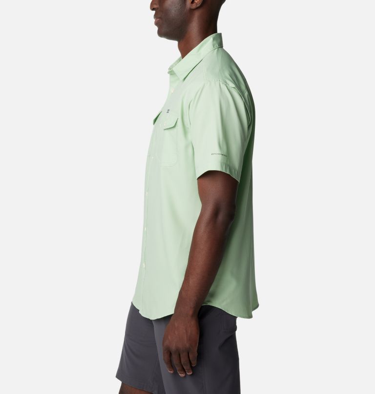 Thumbnail: Men's Utilizer II Solid Short Sleeve Shirt, Color: Sage Leaf, image 3