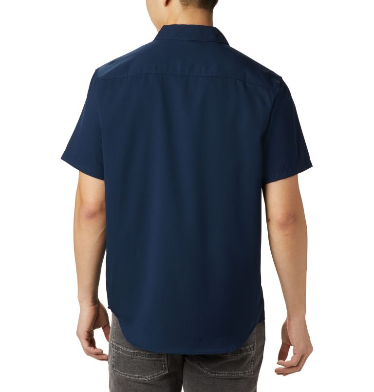 Thumbnail: Men's Utilizer II Solid Short Sleeve Shirt – Tall, Color: Collegiate Navy, image 2