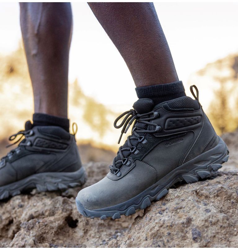 Chaussures de randonnée imperméables Newton Ridge Plus II pour homme., Color: Black, Black, image 12
