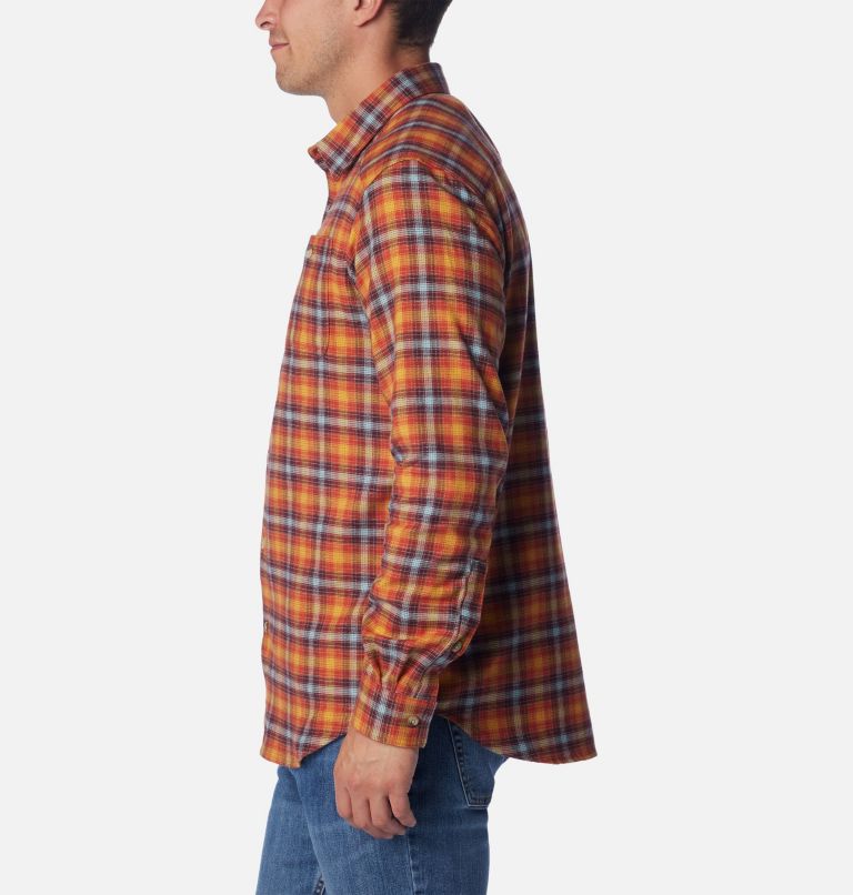 Thumbnail: Men's Cornell Woods Flannel Shirt, Color: Warp Red Tartan Ombre, image 3