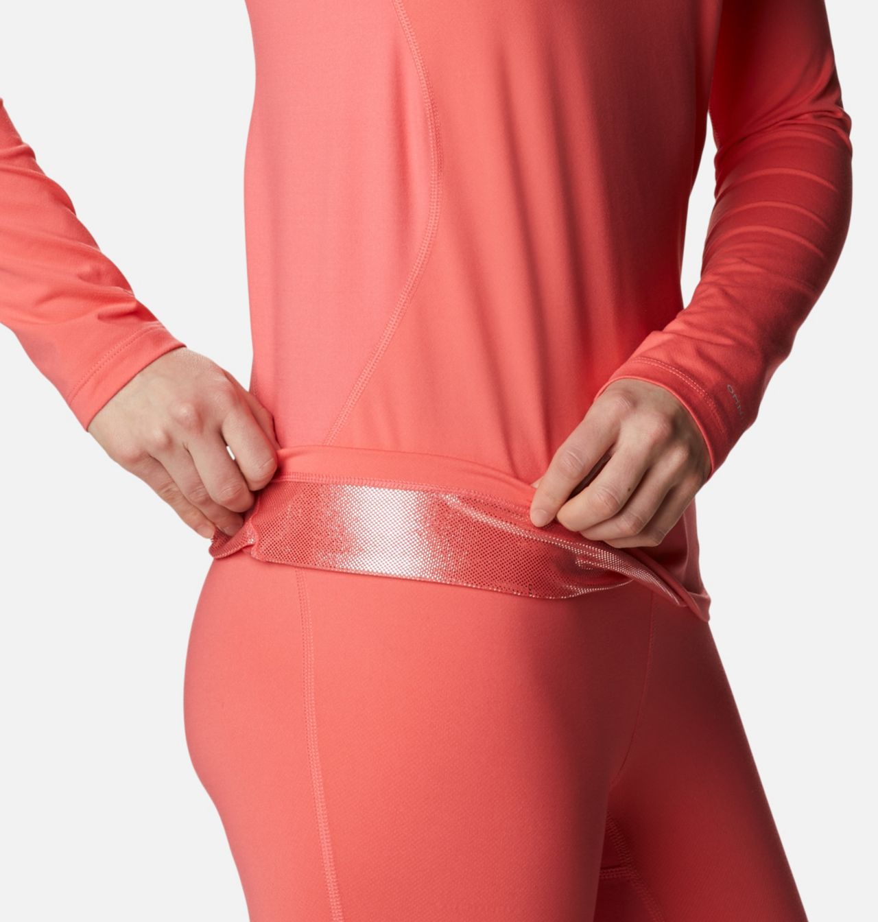 Women’s Omni-Heat™ Midweight Baselayer Crew 5