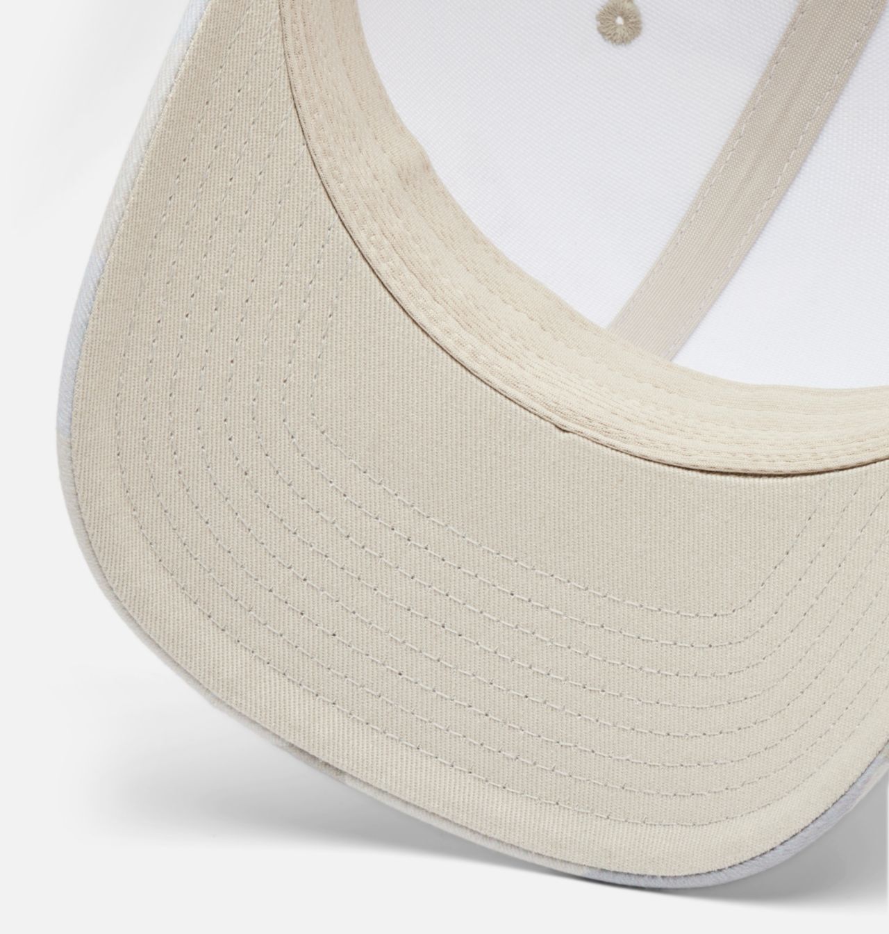 Columbia Mesh™ Snapback 3