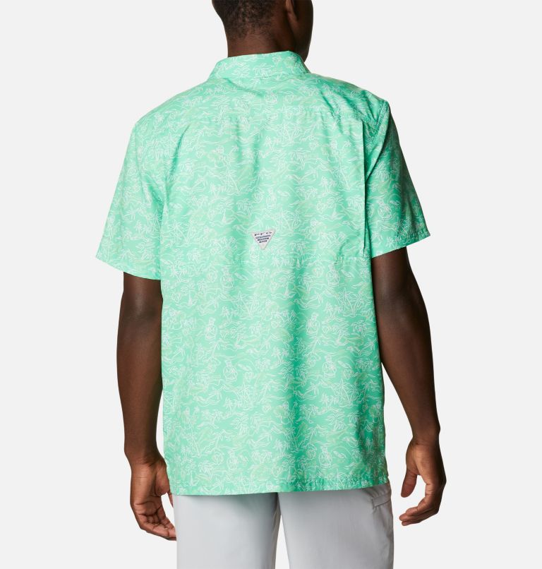 Thumbnail: Men’s PFG Super Slack Tide Camp Shirt, Color: Light Jade Merry Mahi Print, image 2
